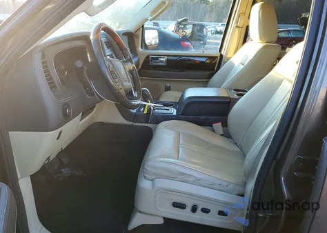 2017 Lincoln Navigator Reserve z USA, uszkodzony, nr VIN 5LMJJ2LT5HEL00143